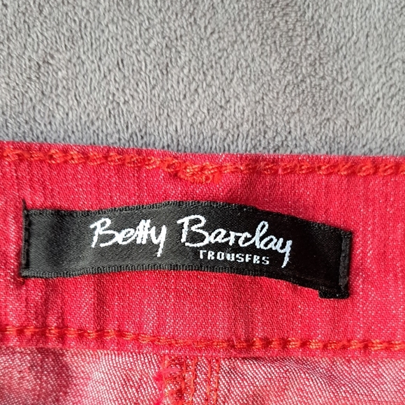Betty Barclay Red Jeans - Picture 2 of 5